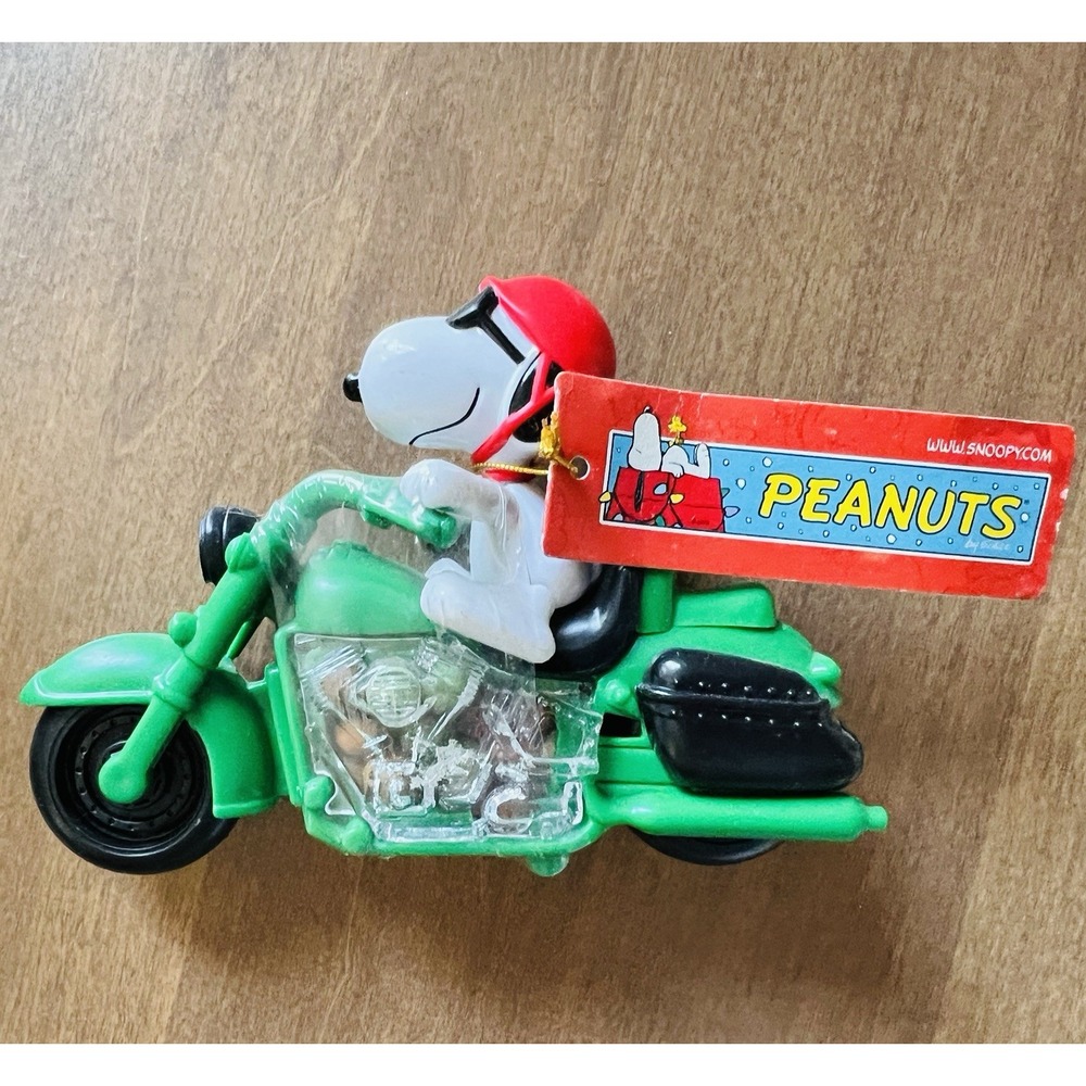 Galerie Peanuts Snoopy Biker Toy Motorcycle Candy Dispenser New Old Stock